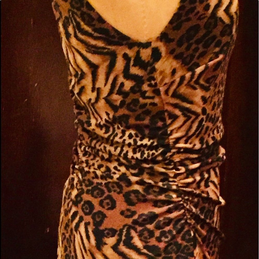 GREAT DRESS! - Picture 4 of 7